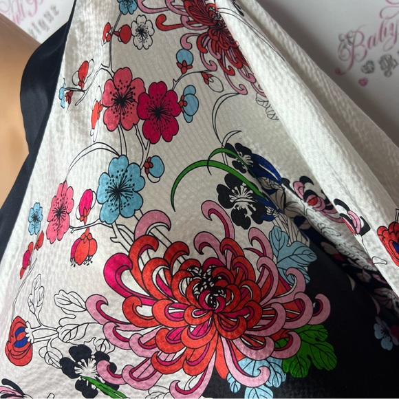 Bebe silk one shoulder bat wing scarf sleeved top shiny metallic multicolor - Picture 11 of 16